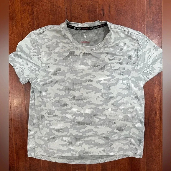 Spyder Tops - Spider gray cameo cropped tee shirt